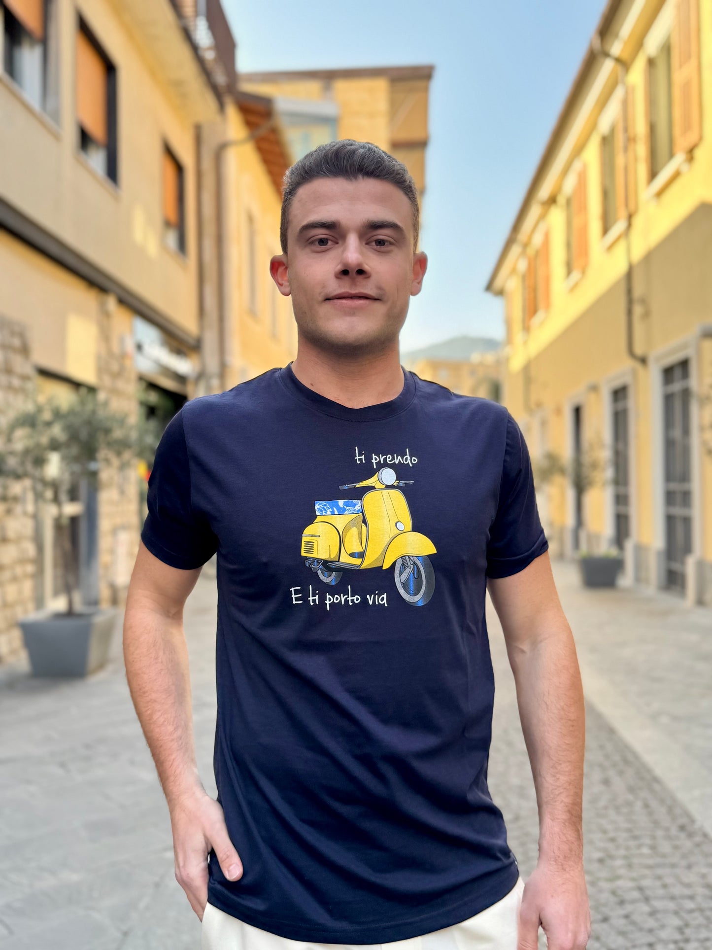 T-SHIRT OVER-D BLU T39