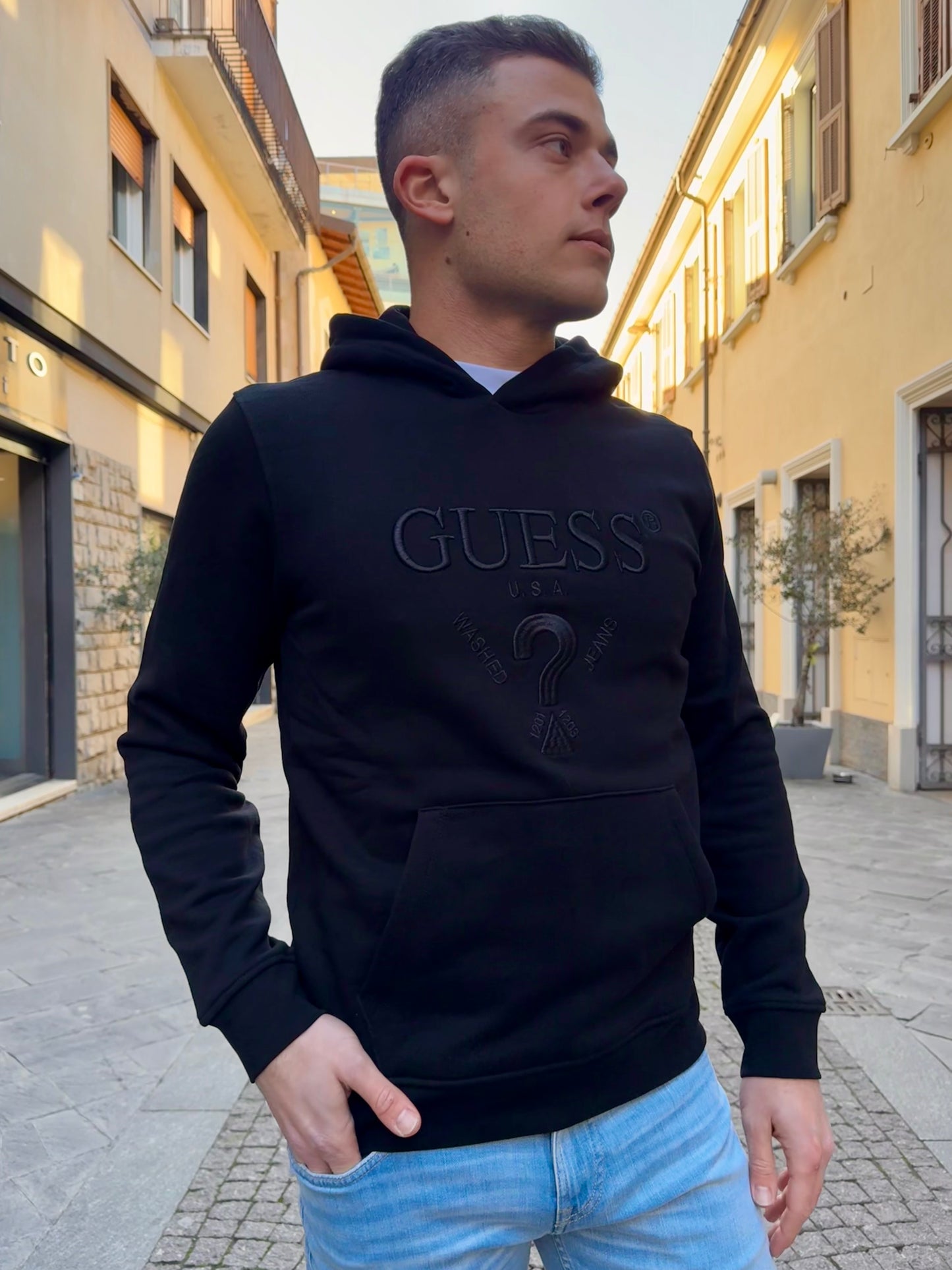 FELPA GUESS NERA M5RQ36
