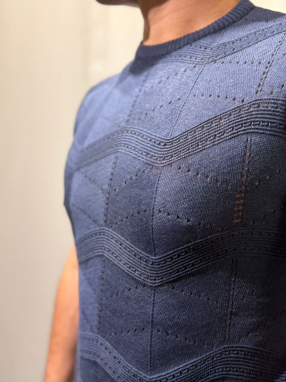 OVER-D Maglia paricollo blu strutturata OVER-D