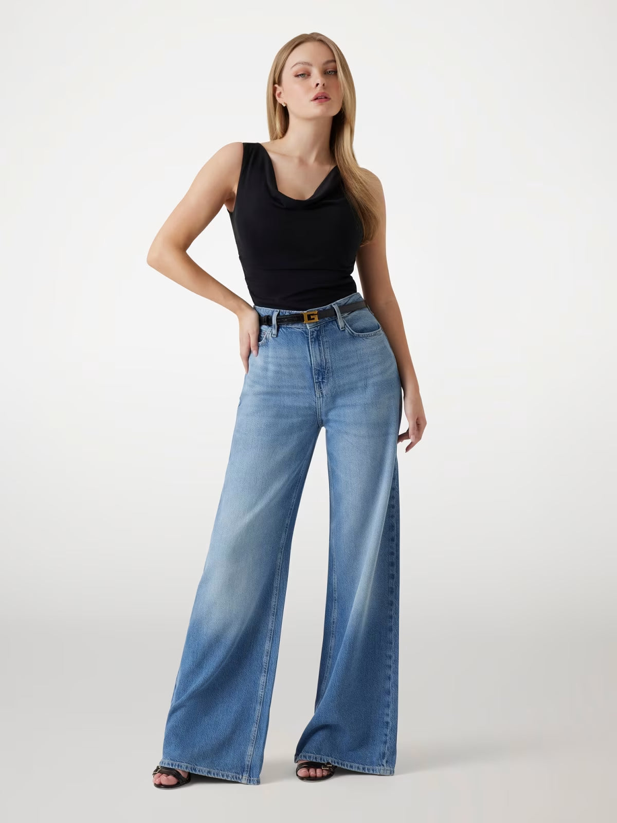TOP GUESS NERO W5GP39