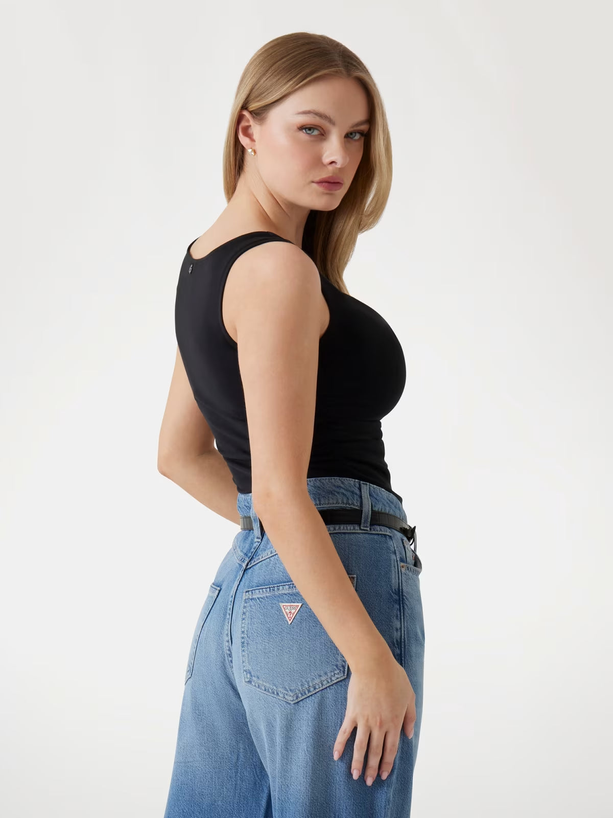 TOP GUESS NERO W5GP39