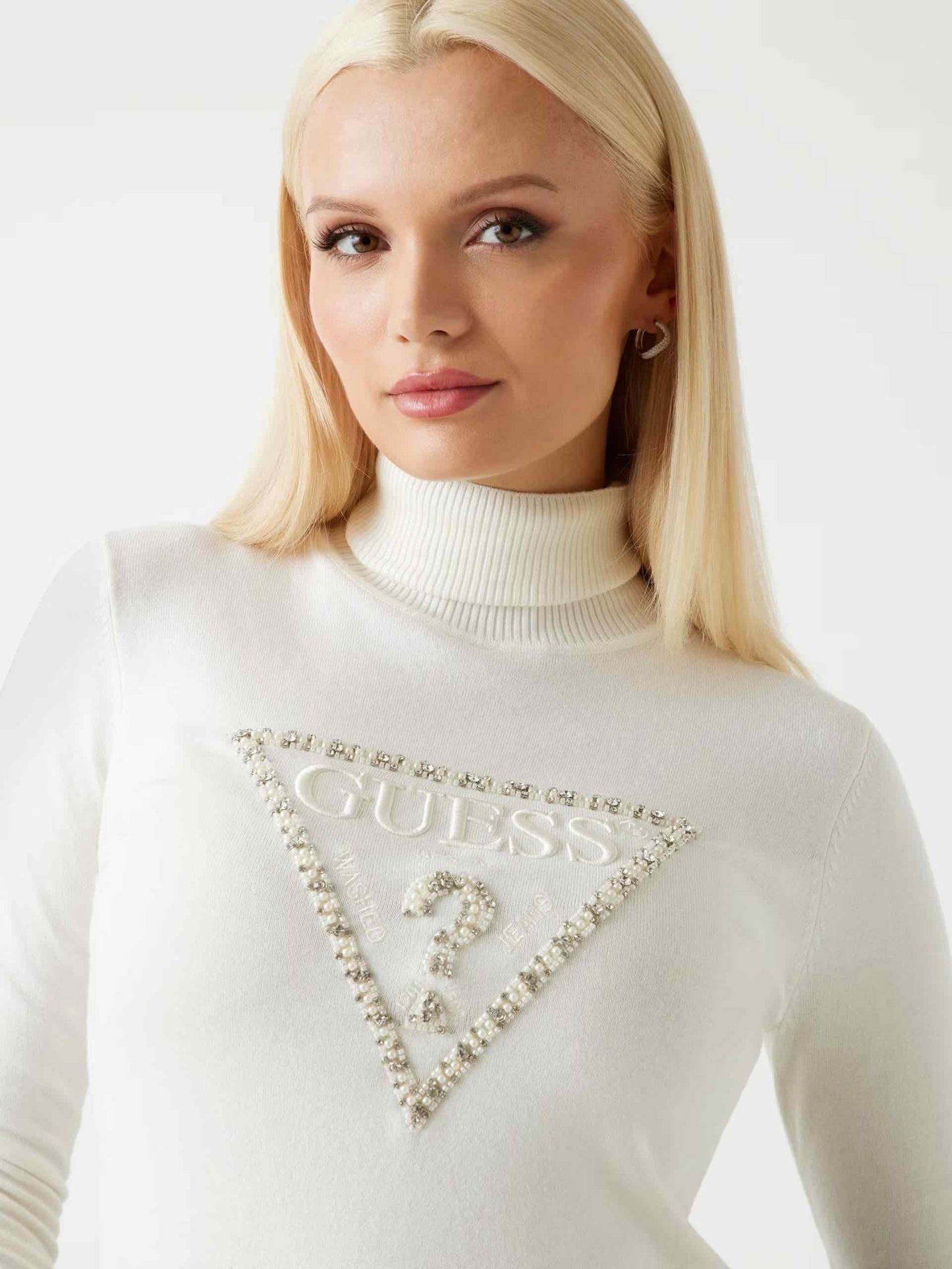 GUESS Maglione collo alto logo triangolo bianco GUESS