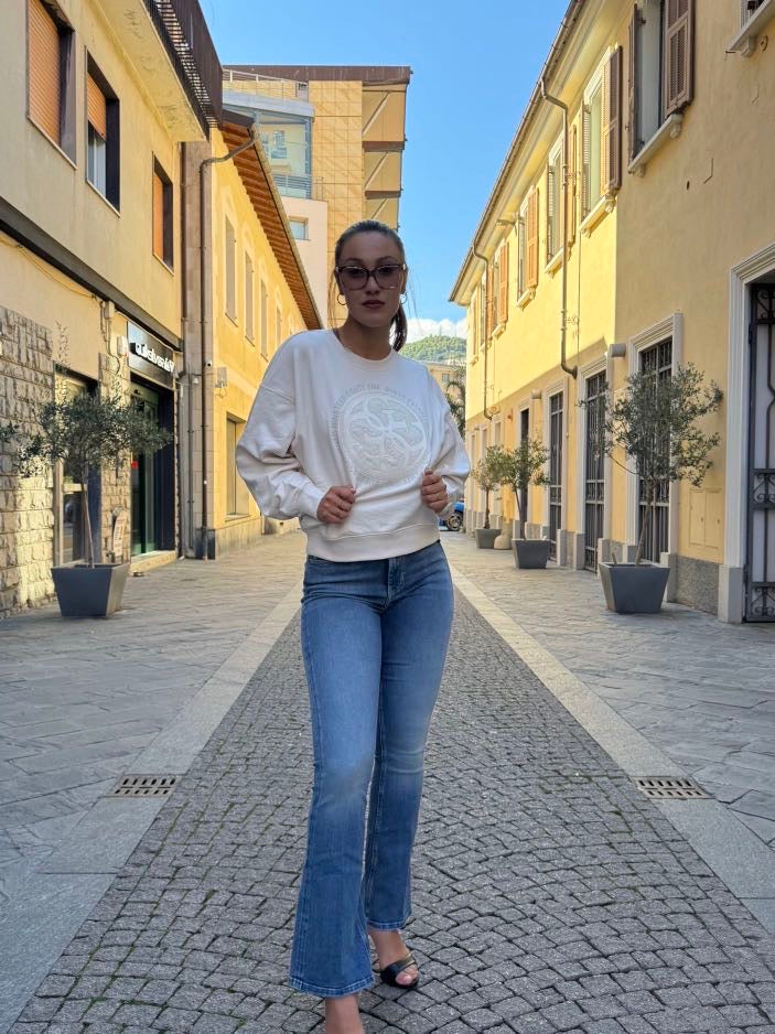 GUESS Felpa girocollo con Logo in Rilievo bianca GUESS