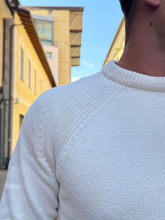 OVER-D Maglione paricollo ciniglia panna