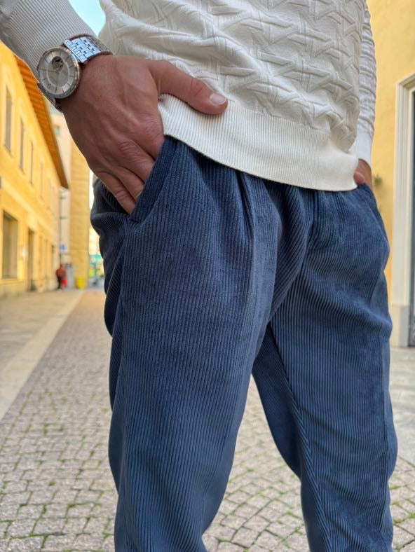 OVER-D Pantalone terepred in velluto blu a coste sottili