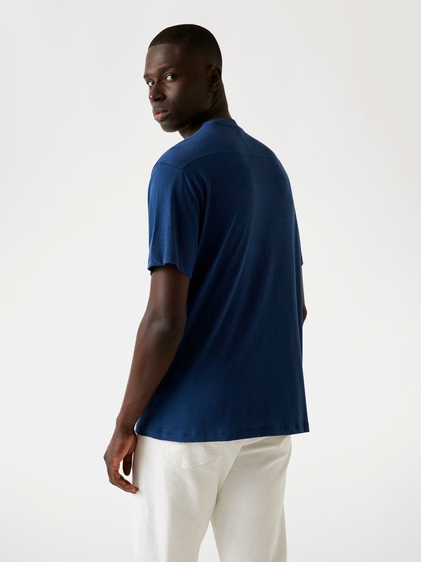 GUESS T-shirt basica con logo azzurra GUESS