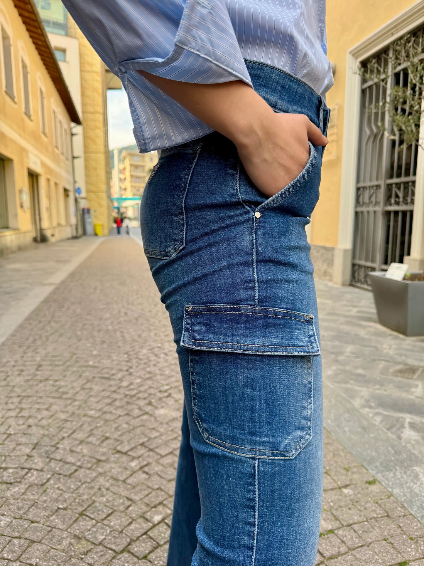 JEANS GUESS CARGO MINI BOOT W5RA1B
