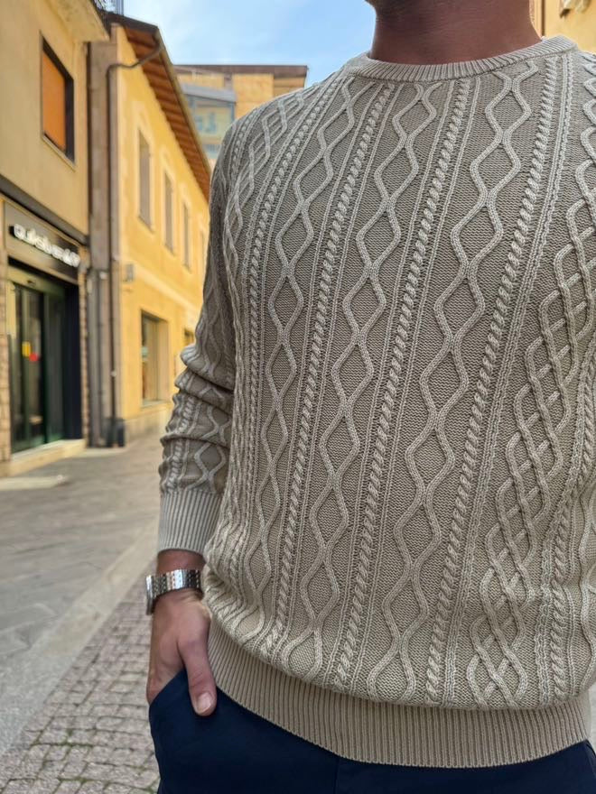 GUESS Maglione girocollo a trecce beige GUESS