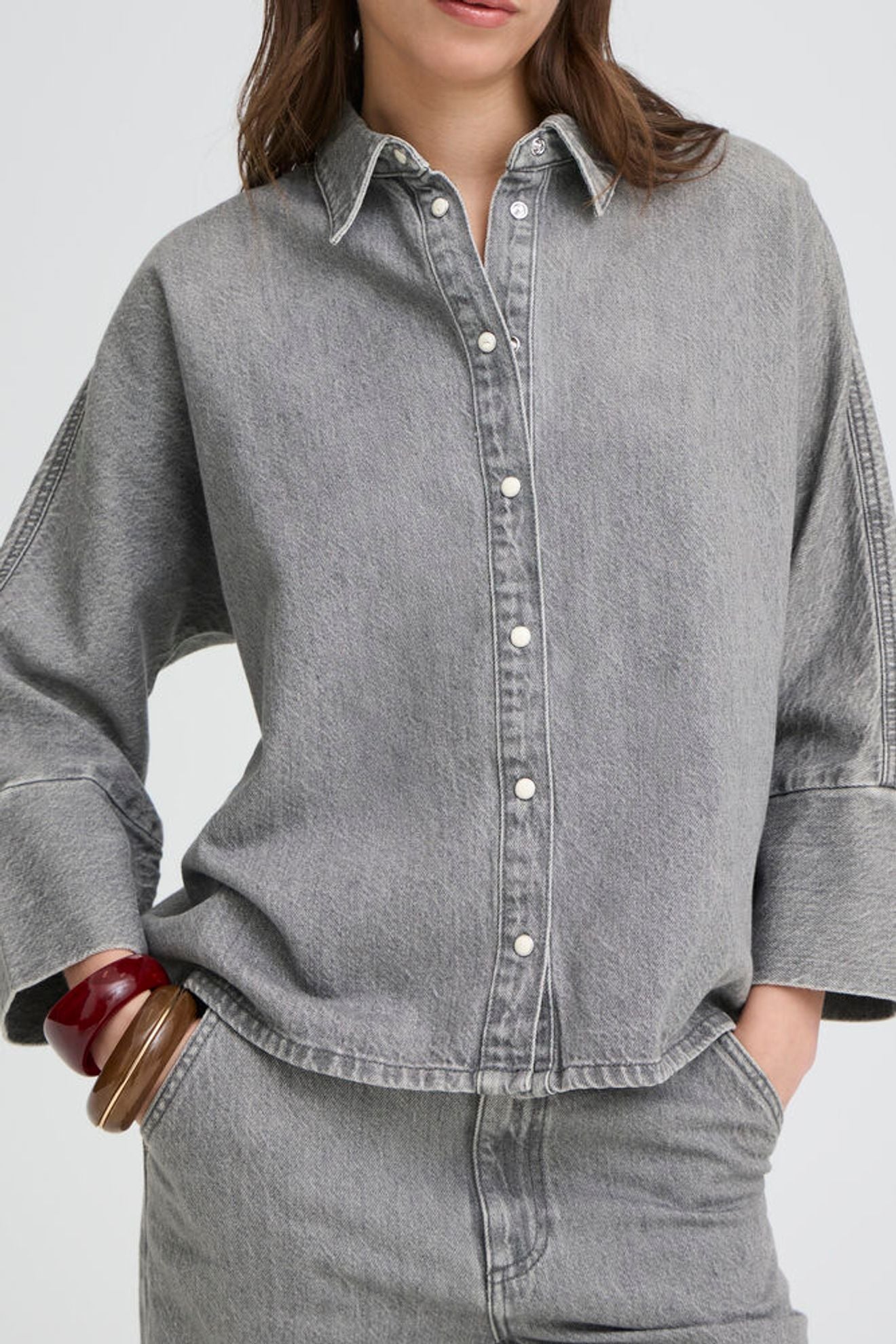 B.YOUNG Camicia Oversize in Denim Grigio B.YOUNG