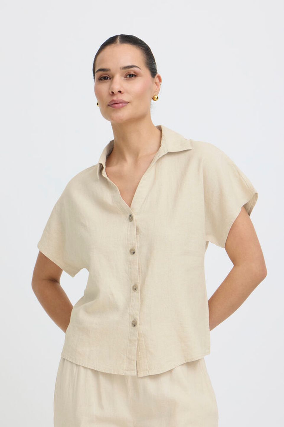 B.YOUNG Overshirt in mistolino naturale B.YOUNG