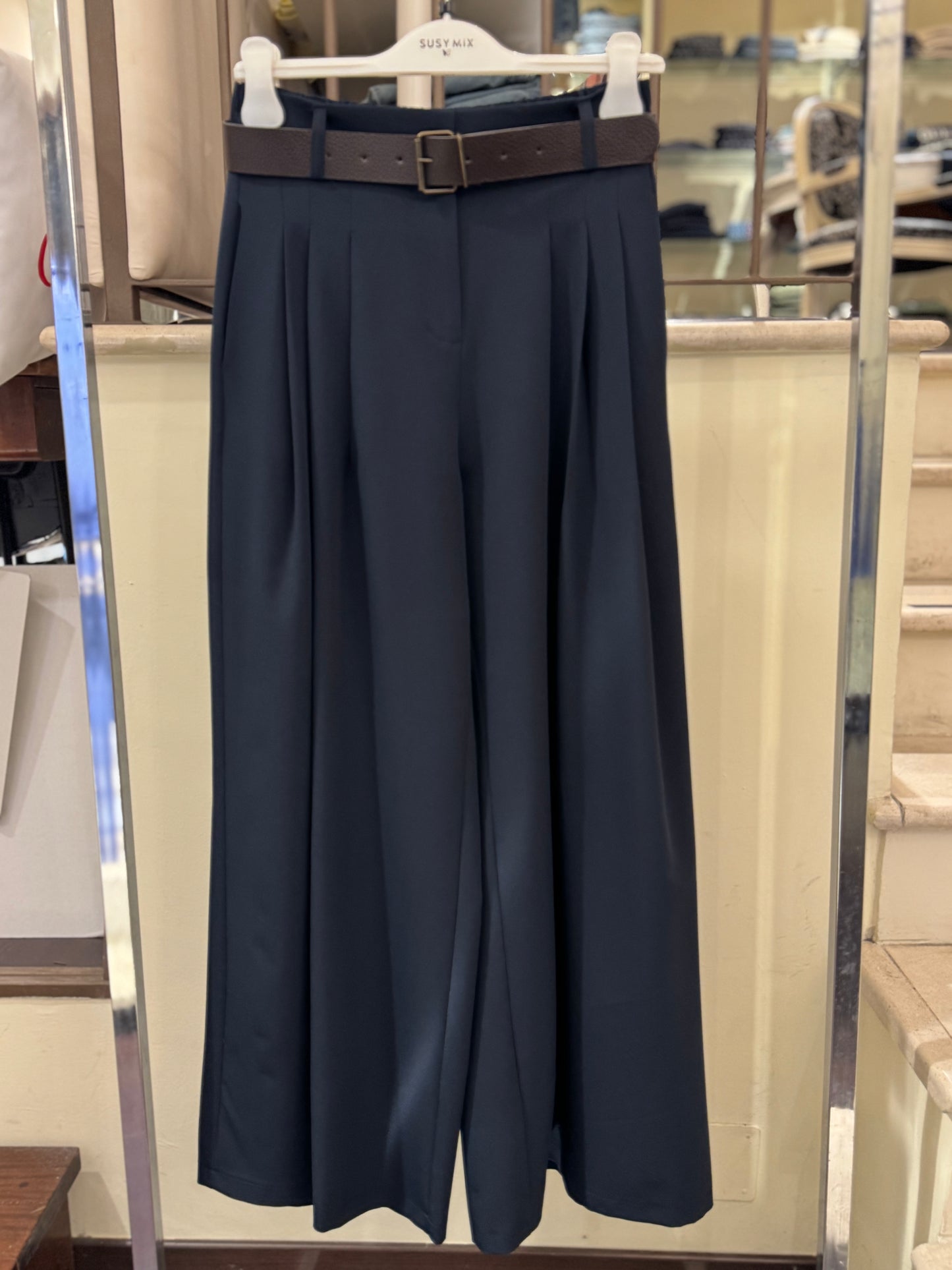 PANTALONE CON PIEGHE SUSY MIX BLU T1724G107