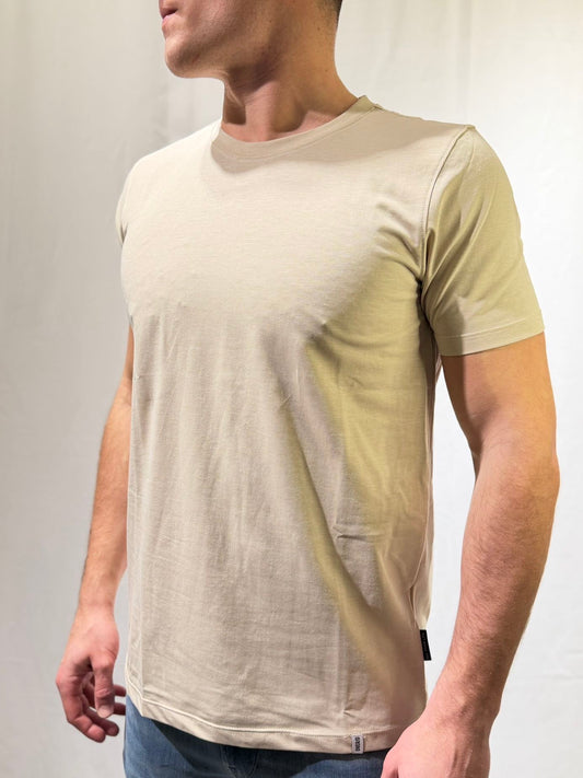 OVER-D T-shirt in micro piquet beige OVER-D