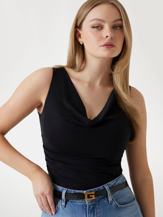 TOP GUESS NERO W5GP39
