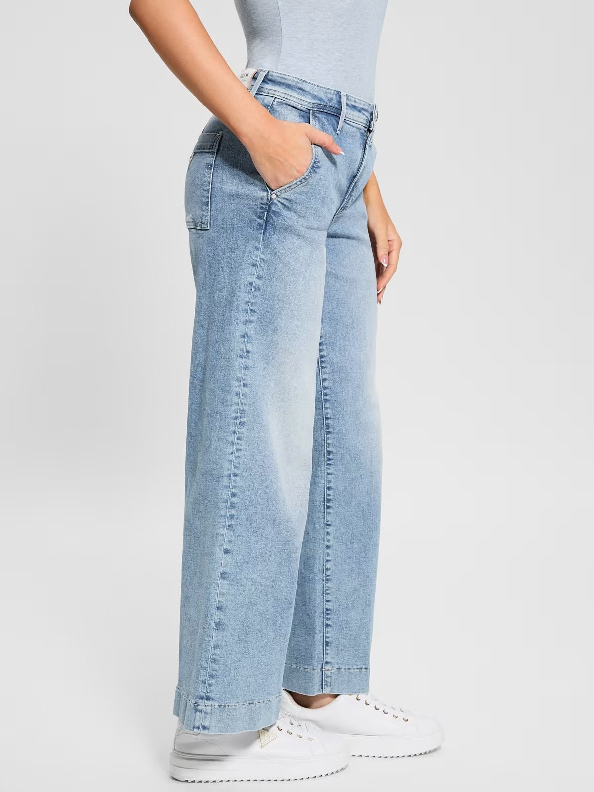 JEANS ZOYA GUESS W5RA1L