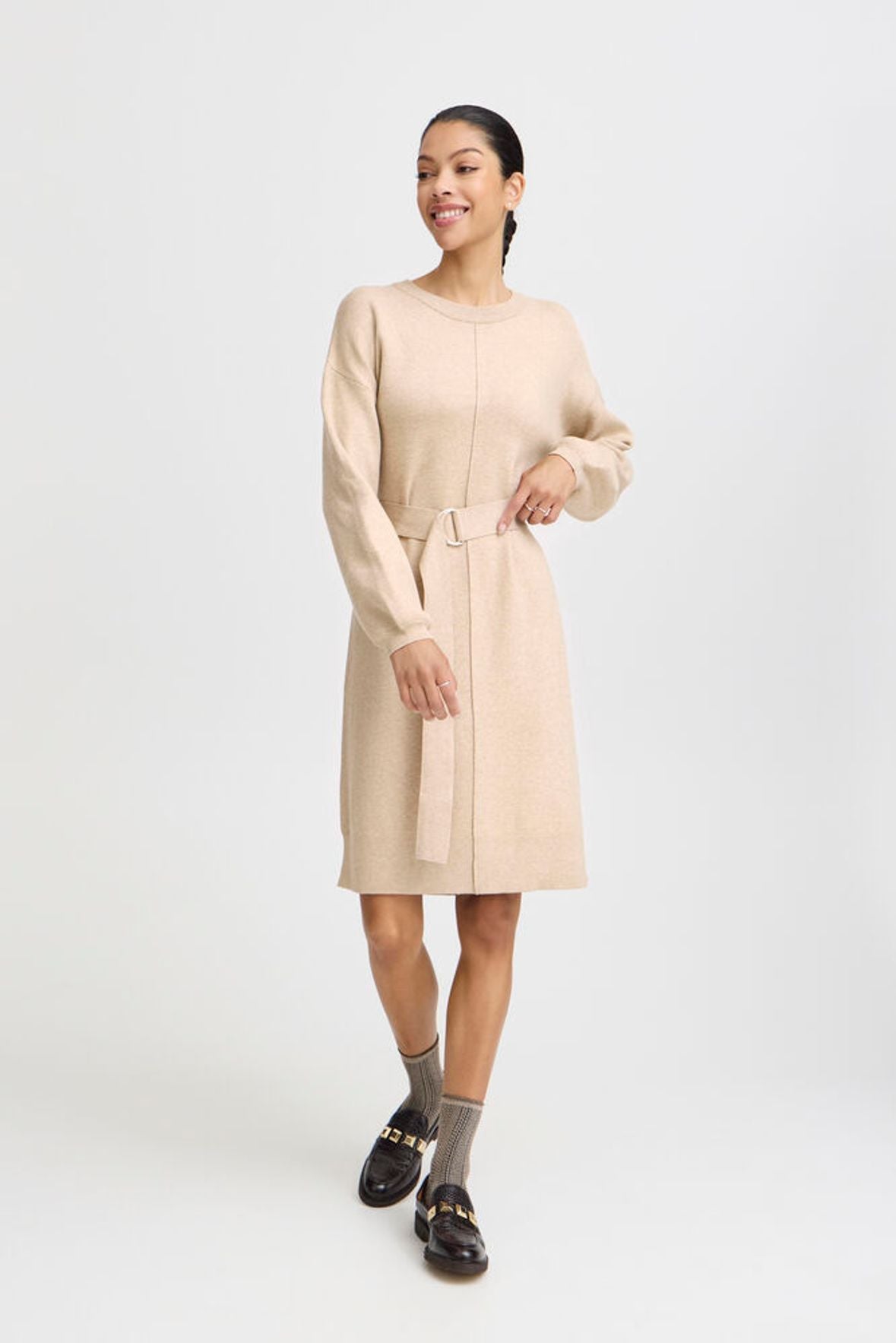 B.YOUNG Abito in maglia girocollo beige B.YOUNG