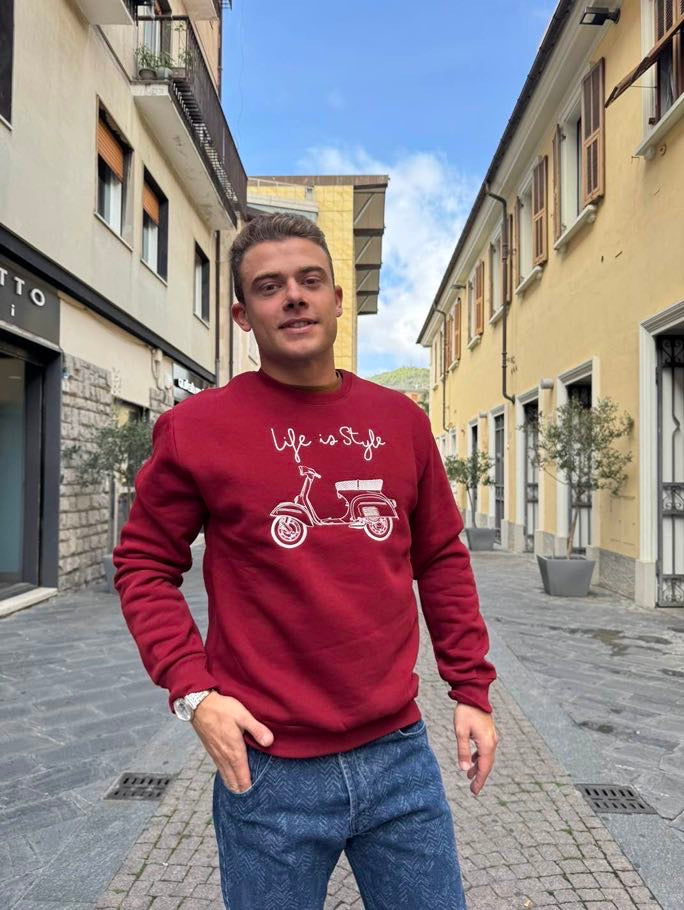 OVER-D Felpa girocollo felpata con stampa vespa rubino