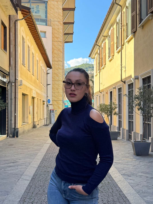 KORALLINE Lupetto con spalla scoperta blu KORALLINE
