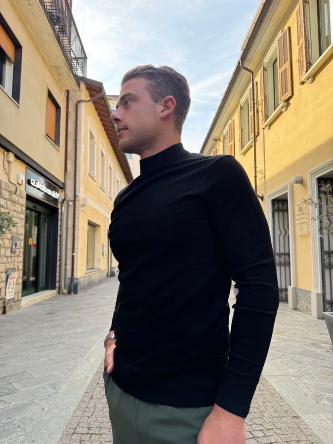 OVER-D Lupetto basico in viscosa morbido nero M03