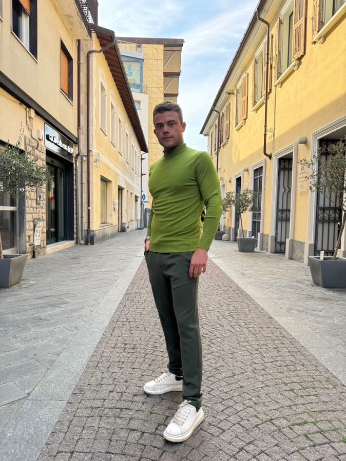 OVER-D Lupetto basico in viscosa morbido oliva M03