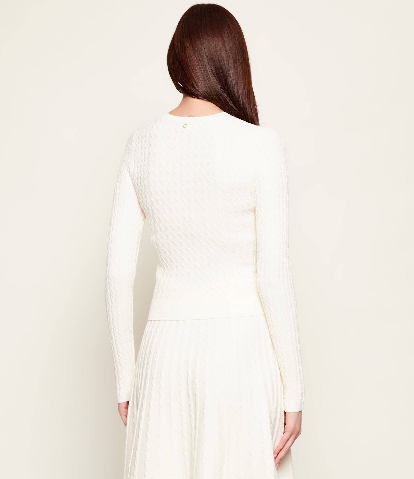 GUESS Maglione HANA a trecce panna