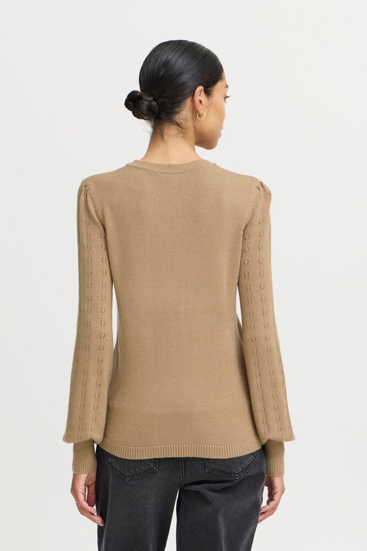 B.YOUNG Maglione Minimal Chic con Maniche Lavorate beige B.YOUNG