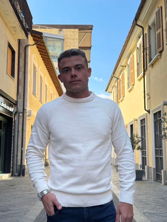 OVER-D Maglione paricollo ciniglia panna