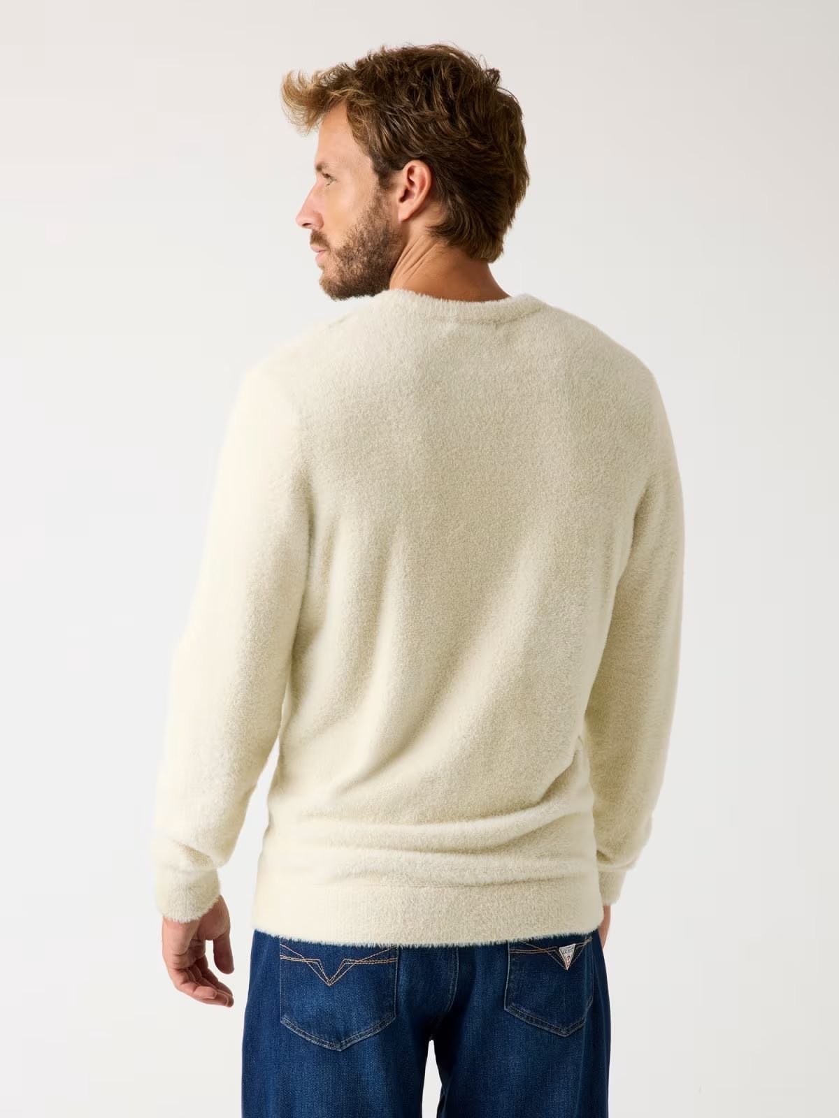 GUESS Maglione girocollo panna fuzzy GUESS