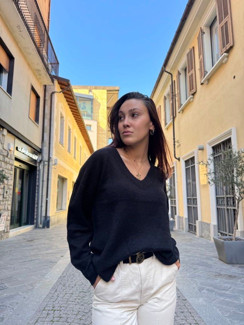 B.YOUNG Maglione scollo a V nero