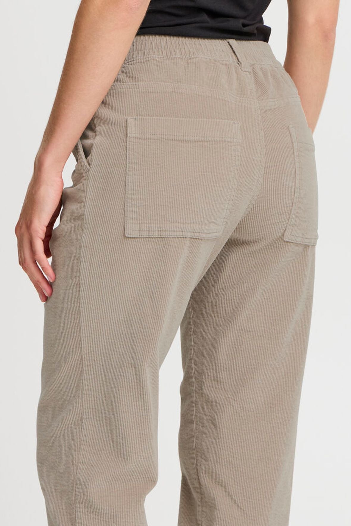 B.YOUNG Pantalone cropped in velluto beige 20815534