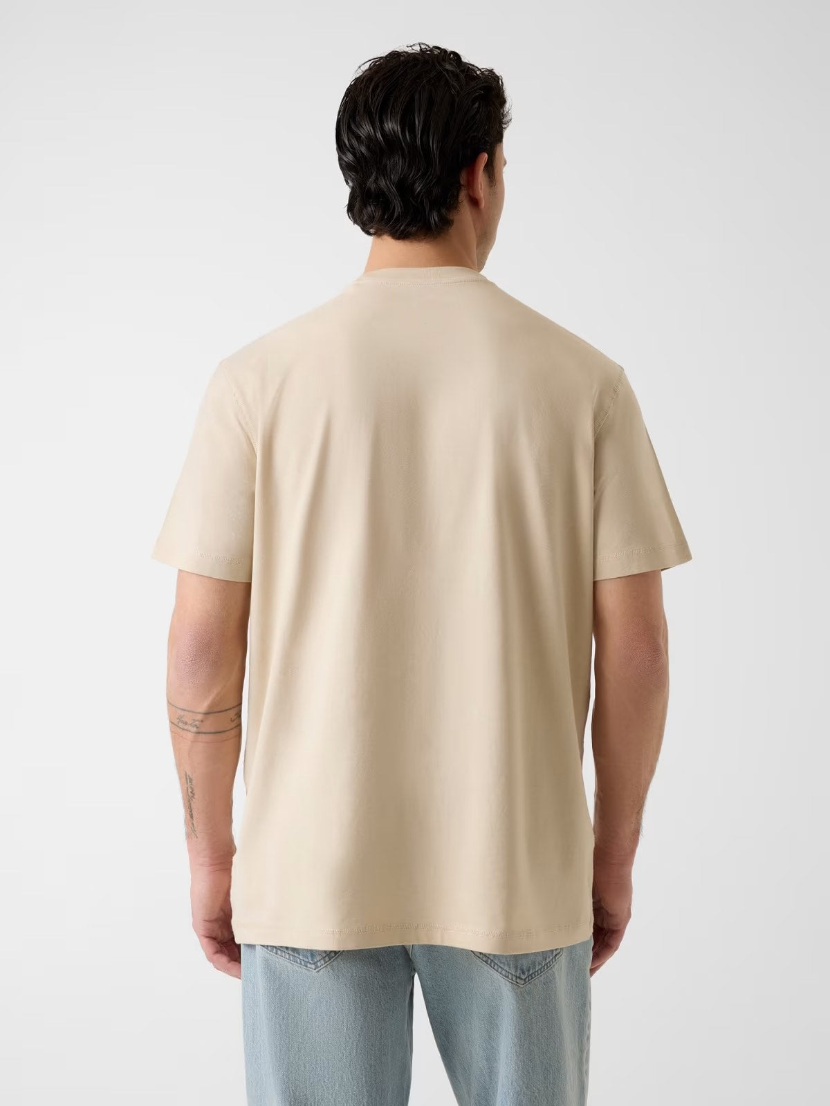 GUESS T-shirt sabbia con logo centrale GUESS