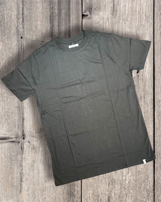 OVER-D T-shirt morbida tinta unita in cotone nera OVER-D